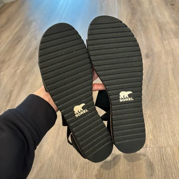 Sorel ‘Ella Cross Gem’ Sandal • Size - 9.5 - Picture 7 of 8